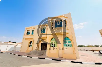 فيلا - 5 غرف نوم - 7 حمامات للايجار في عود بن سجحان - المويجي - العين