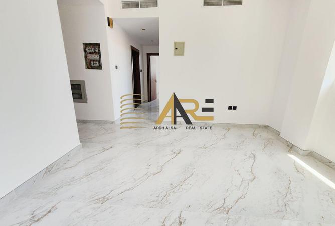 113739018 - Property Image 3