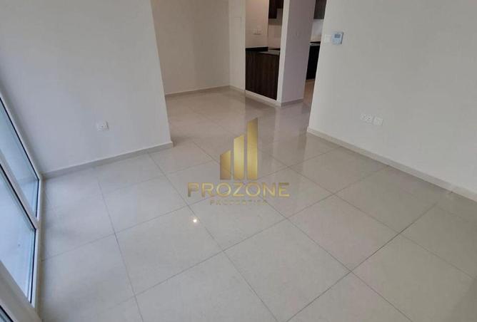 99119798 - Property Image 3