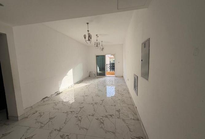 52008133 - Property Main Image