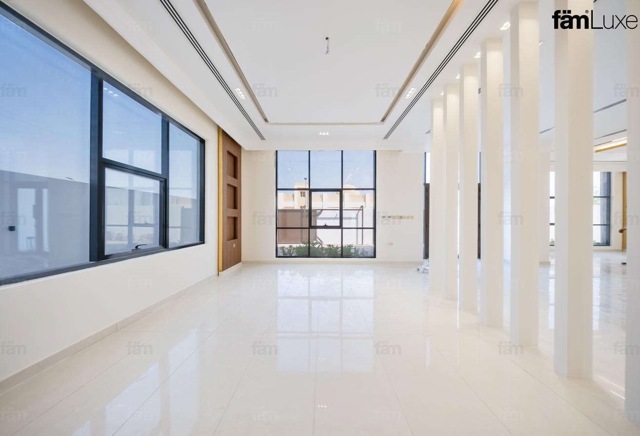 Suburban villa for family, easy access to the city photo 17