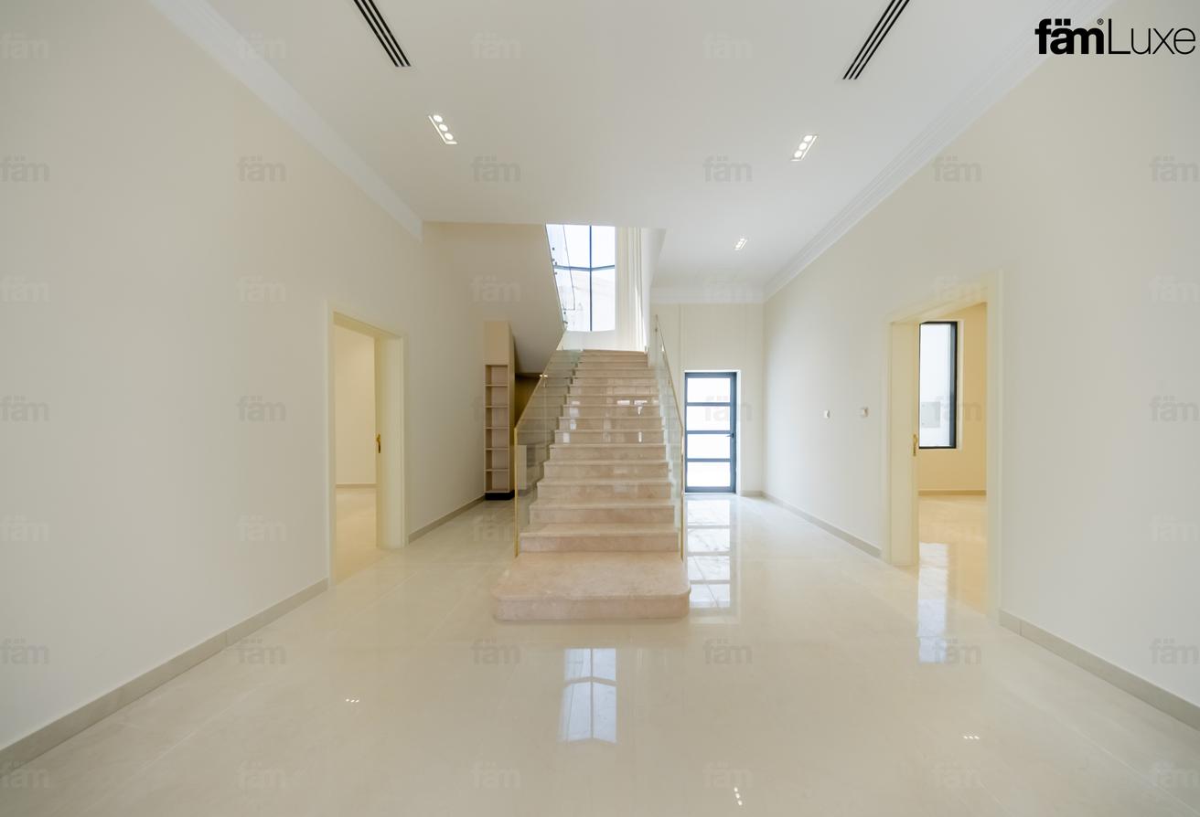 Suburban villa for family, easy access to the city photo 22