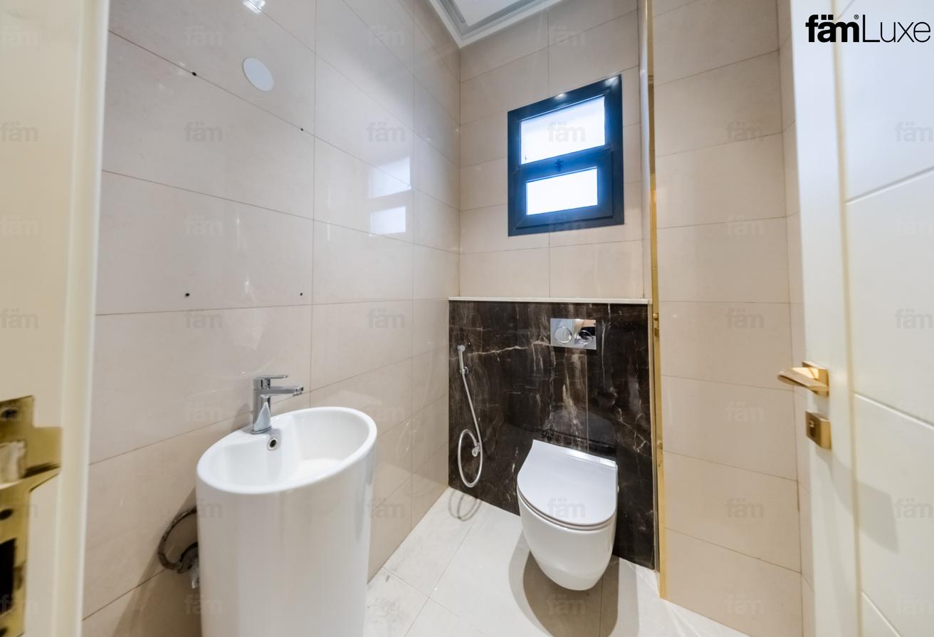 Suburban villa for family, easy access to the city photo 23