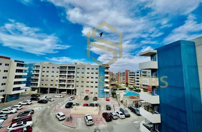 Apartment - 3 Bedrooms - 4 Bathrooms for rent in Tower 1 - Al Reef Downtown - Al Reef - Abu Dhabi