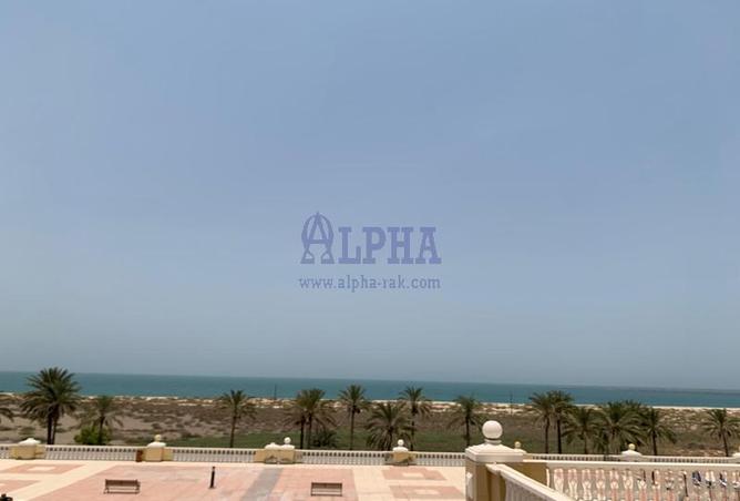 121989563 - Property Image 2