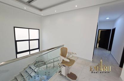 Villa - 5 Bedrooms - 7 Bathrooms for sale in Al Yasmeen 1 - Al Yasmeen - Ajman