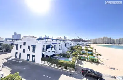Villa - 5 Bedrooms - 6 Bathrooms for rent in Palma Residences - Palm Jumeirah - Dubai