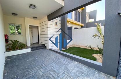 Villa - 3 Bedrooms - 4 Bathrooms for rent in Khuzam - Ras Al Khaimah