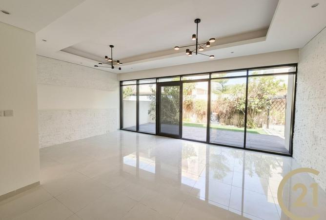 75014501 - Property Image 3