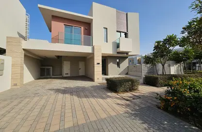 Townhouse - 3 Bedrooms - 4 Bathrooms for sale in Al Zahia 3 - Al Zahia - Muwaileh Commercial - Sharjah