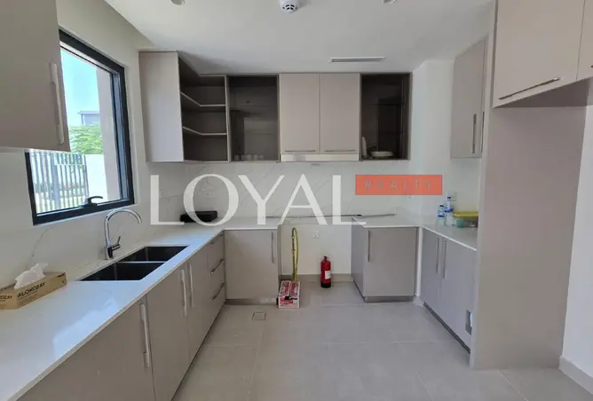 156913570 - Property Image 3
