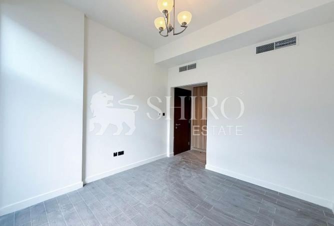 56942608 - Property Image 3