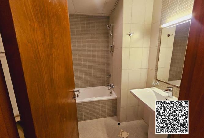 76184342 - Property Image 2