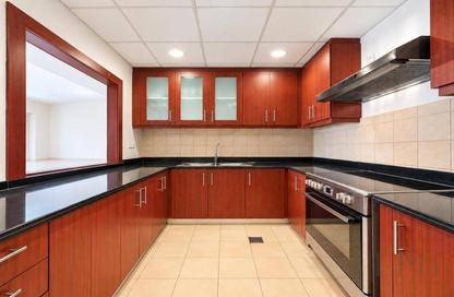 Apartment - 3 - 4 for rent in Rimal 2 - Rimal - Jumeirah Beach Residence - Dubai