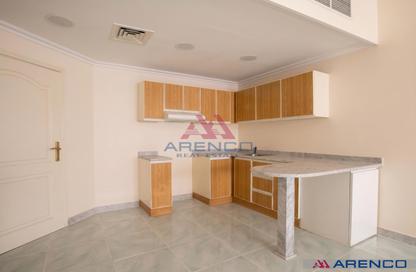 Apartment - 1 Bedroom - 2 Bathrooms for rent in Golden Sands 12 - Al Mankhool - Bur Dubai - Dubai