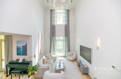 Villa - 4 Bedrooms - 4 Bathrooms for rent in Entertainment Foyer - Mediterranean Clusters - Jumeirah Islands - Dubai