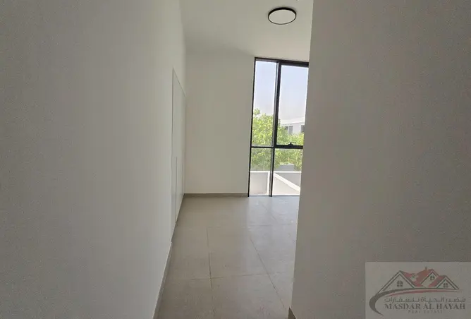 156121449 - Property Image 3