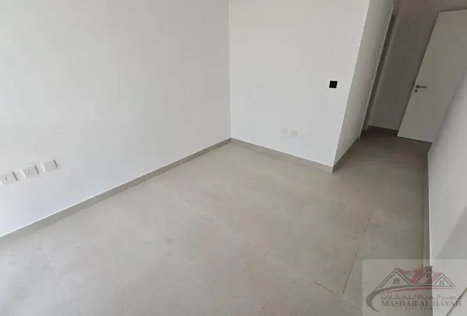156121449 - Property Image 2