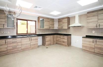 Villa - 4 Bedrooms - 5 Bathrooms for rent in Jumeirah 3 Villas - Jumeirah 3 - Jumeirah - Dubai Villa - 4 Bedrooms - 5 Bathrooms for rent in Jumeirah 3 Villas - Jumeirah 3 - Jumeirah - Dubai