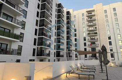 Apartment - Studio - 1 Bathroom for rent in Waters Edge - Yas Island - Abu Dhabi
