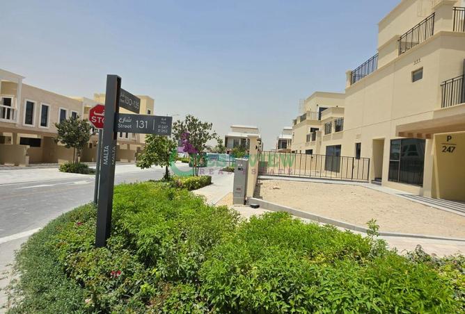 132490008 - Property Image 2