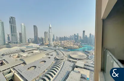 Apartment - 1 Bedroom - 1 Bathroom for sale in The Dubai Mall Residences - Downtown Dubai - Dubai
