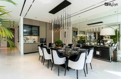 فيلا - 5 غرف نوم - 6 حمامات للبيع في القرية الغربية - الفرجان - دبي