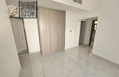عمارة بالكامل - استوديو - 8 حمامات للبيع في تلال عجمان - العالية - عجمان