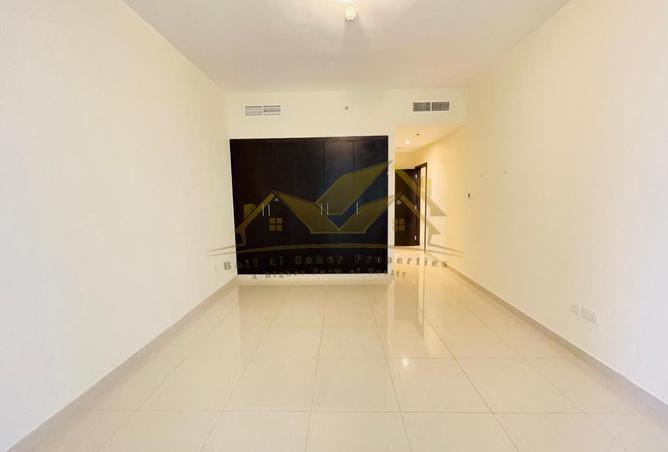 83231815 - Property Main Image