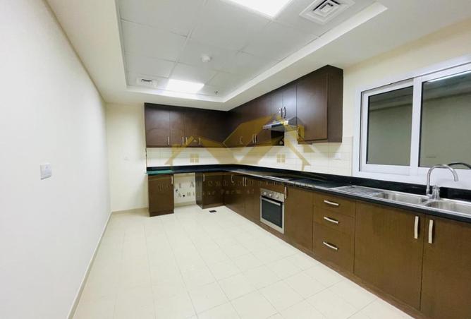 83231815 - Property Image 2