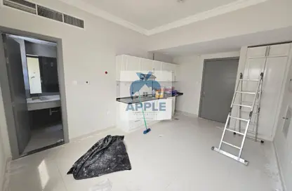 شقة - 1 حمام للايجار في الزاهية - تجارية مويلح - الشارقة