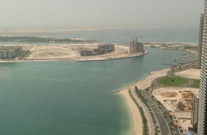 Apartment - 3 Bedrooms - 3 Bathrooms for rent in Al Khan - Sharjah