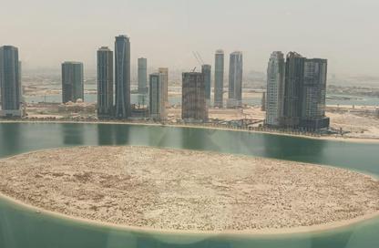 Apartment - 3 Bedrooms - 3 Bathrooms for rent in Al Khan - Sharjah