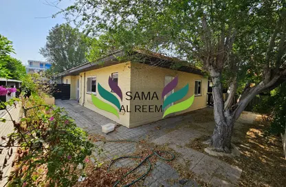 Villa - Studio - 3 Bathrooms for rent in Jumeirah 2 Villas - Jumeirah 2 - Jumeirah - Dubai