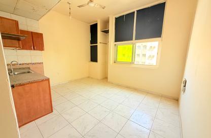 Apartment - Studio - 1 for rent in Al Shamsi 1 - Muwaileh Commercial - Sharjah Apartment - Studio - 1 for rent in Al Shamsi 1 - Muwaileh Commercial - Sharjah