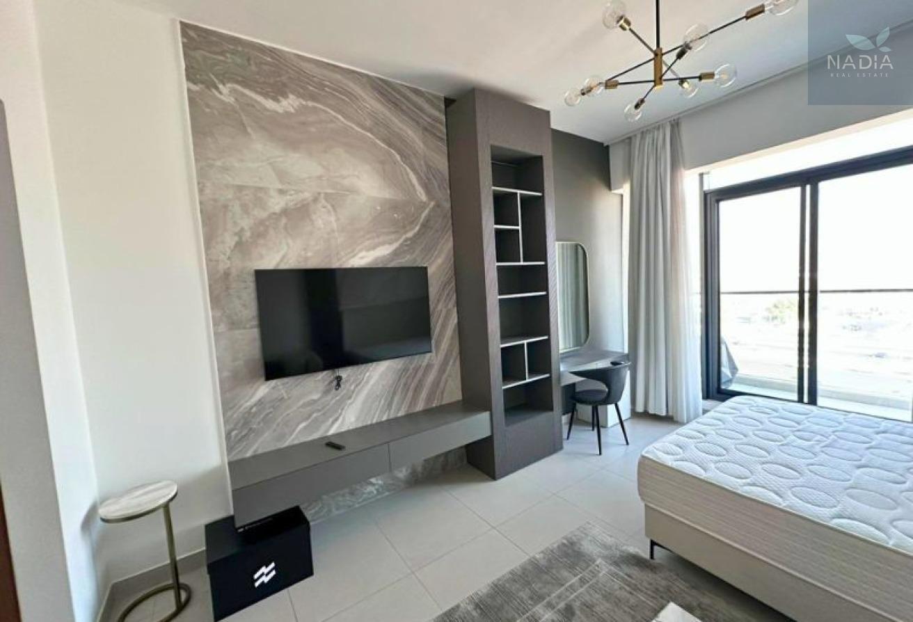 Fully Furnished| New Building| Luxurious Living photo 3