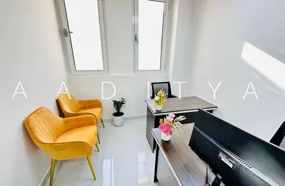 مكتب - غرفة نوم - 1 حمام للايجار في مبنى هوريزون - بورسعيد - ديرة - دبي