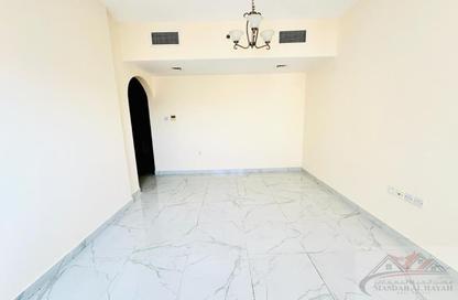 Apartment - 2 - 2 for rent in Al Thani Muwaileh - Muwaileh Commercial - Sharjah