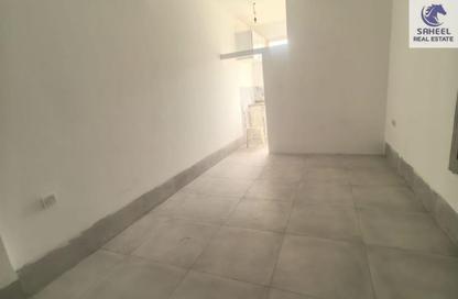 Apartment - Studio - 1 for rent in Al Juwais - Ras Al Khaimah