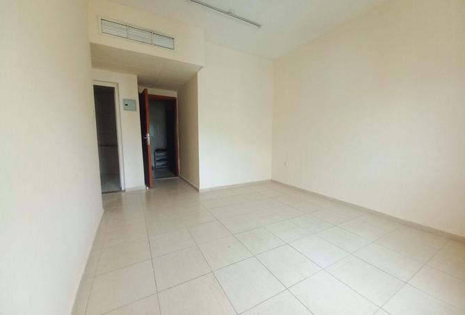 65192398 - Property Image 3