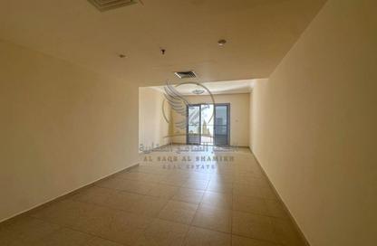 Apartment - 3 - 3 for rent in New Al Taawun Road - Al Taawun - Sharjah