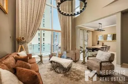 Duplex - 3 Bedrooms - 4 Bathrooms for rent in Emerald Residence - Dubai Marina - Dubai