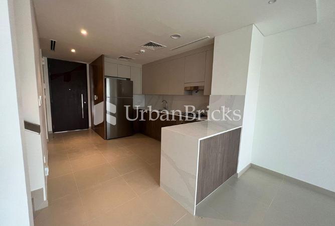 77398165 - Property Image 3