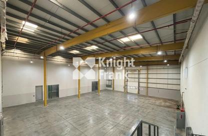 Warehouse - Studio for rent in Technology Park - Dubai