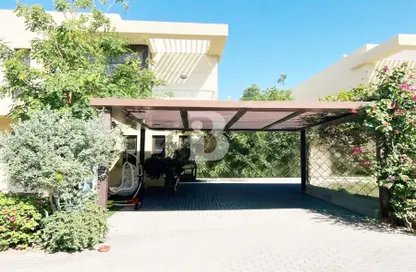 Villa - 3 Bedrooms - 5 Bathrooms for sale in Rockwood - DAMAC Hills - Dubai