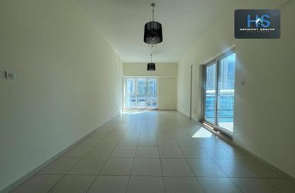 Apartment - 1 Bedroom - 2 Bathrooms for rent in Cascades Tower - Dubai Marina - Dubai