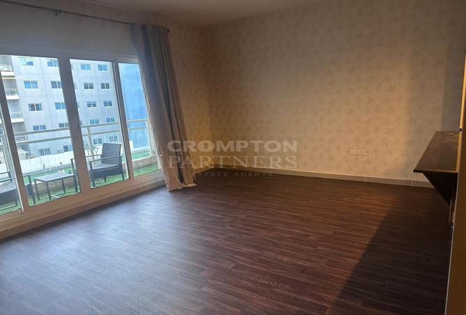 76166733 - Property Image 2