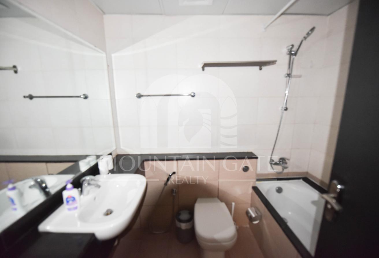Fully Furnished Closed Kitchen Pool View in JVC photo 9