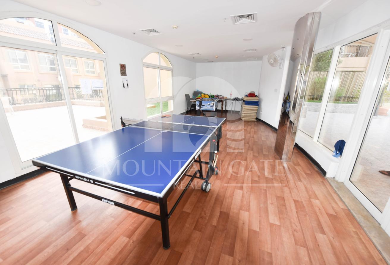 Fully Furnished Closed Kitchen Pool View in JVC photo 17
