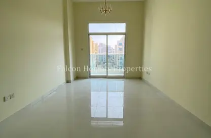Apartment - 1 Bedroom - 2 Bathrooms for rent in Al Awadhi Building - Al Warqa'a 1 - Al Warqa'a - Dubai Apartment - 1 Bedroom - 2 Bathrooms for rent in Al Awadhi Building - Al Warqa'a 1 - Al Warqa'a - Dubai